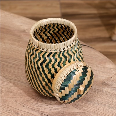 Вазочка с крышкой плетёная, из бамбука 15х15х17 см