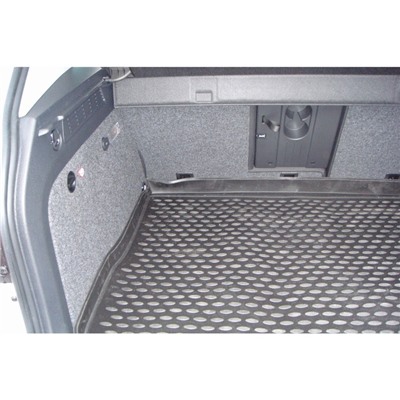 Коврик в багажник VW Tiguan 10/2007-2016, кросс. (полиуретан)