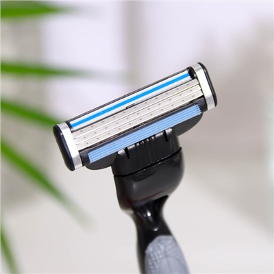 Станок бритвенный и 12 сменных кассет, совместимы с Gillette Mach3