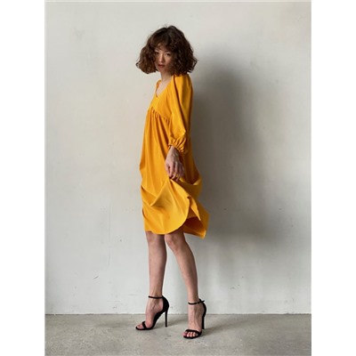 5820 Платье-миди с пышными рукавами в цвете "манго"